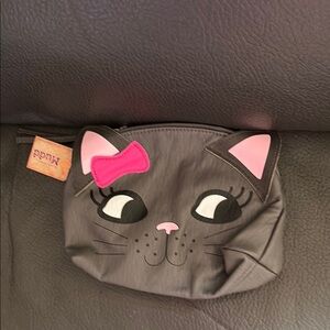 Mudd adorable cat Gray Cosmetic case